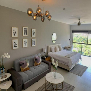 Penthouse AKUA by El Rollo